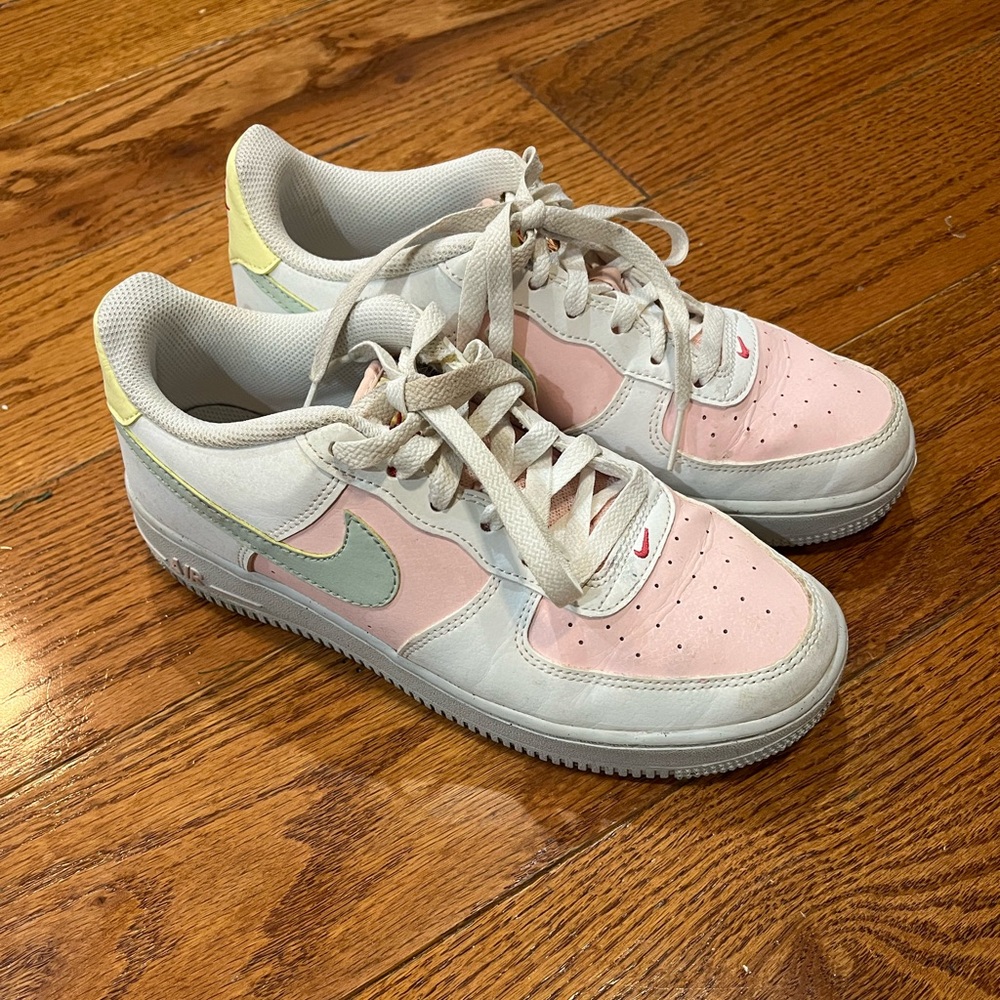 Nike airforce 1 big kid size 7Y used